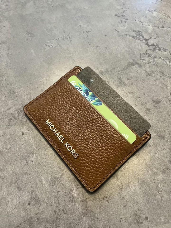 Review by Sz. Lívia